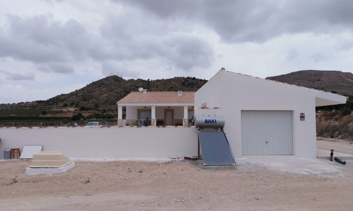 Resale - Villa -
La Romana - Inland