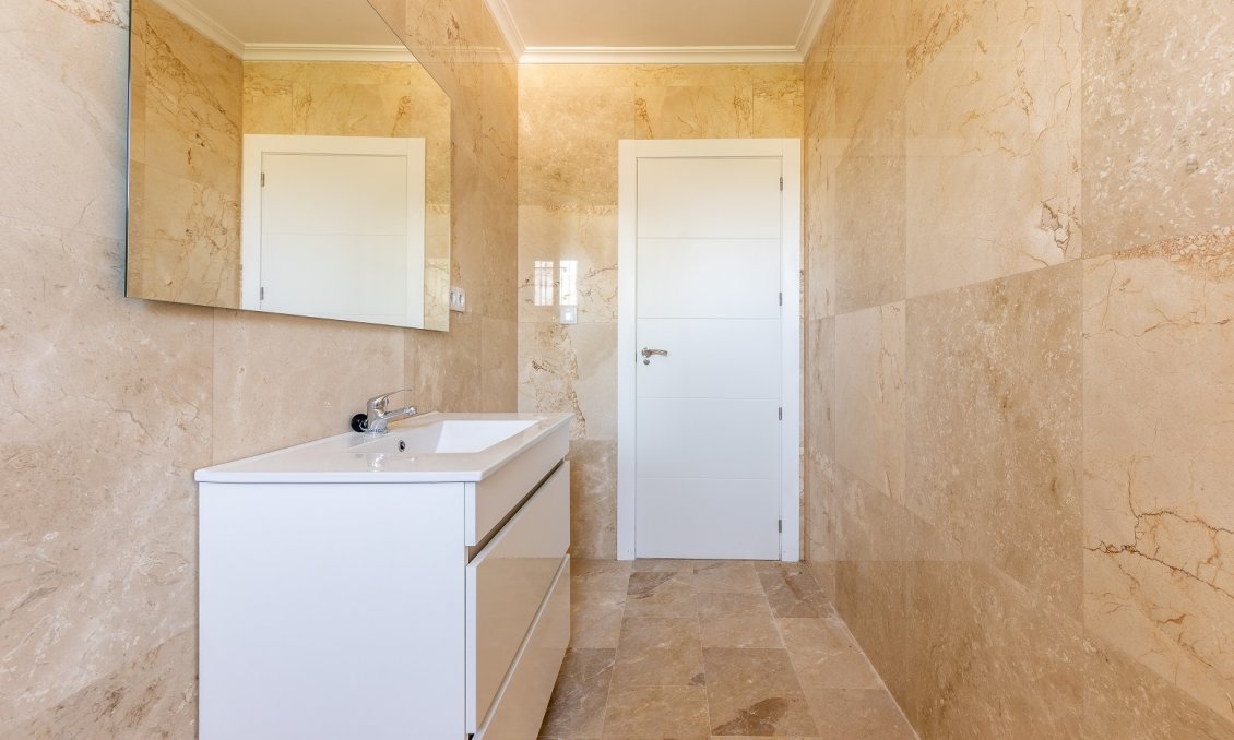 Resale - Villa -
La Romana - Inland