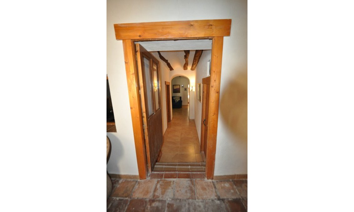 Segunda mano - Villa -
Chinorlet - Inland