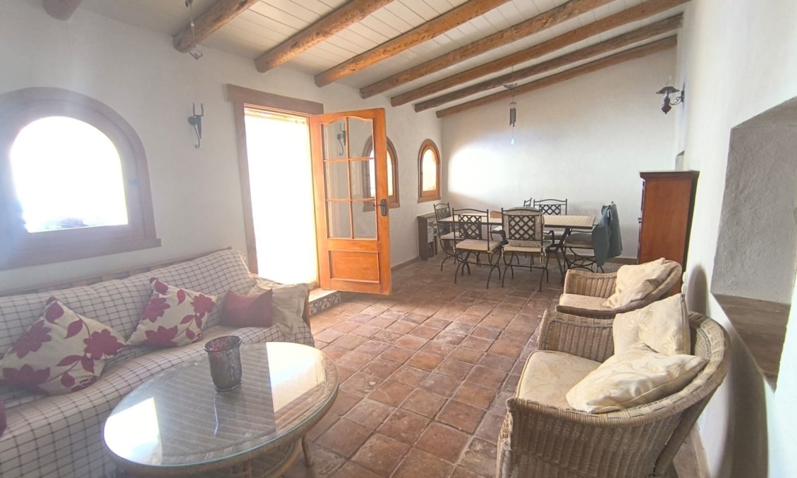 Segunda mano - Villa -
Chinorlet - Inland