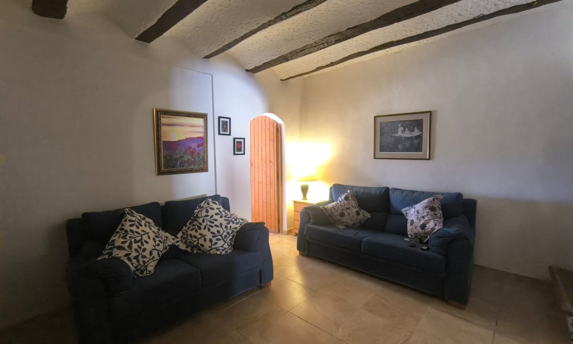 Segunda mano - Villa -
Chinorlet - Inland