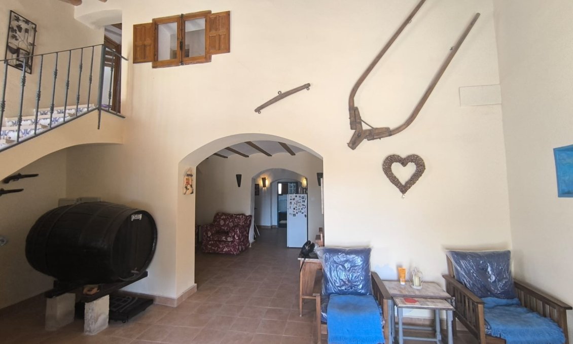 Segunda mano - Villa -
Chinorlet - Inland