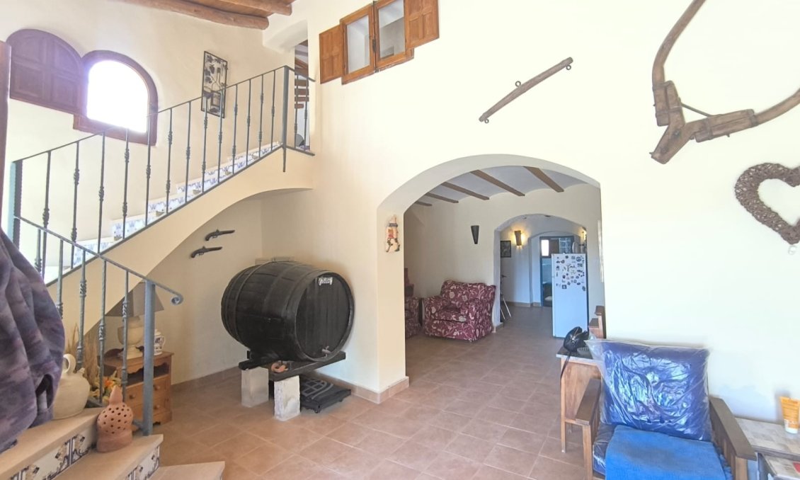 Segunda mano - Villa -
Chinorlet - Inland