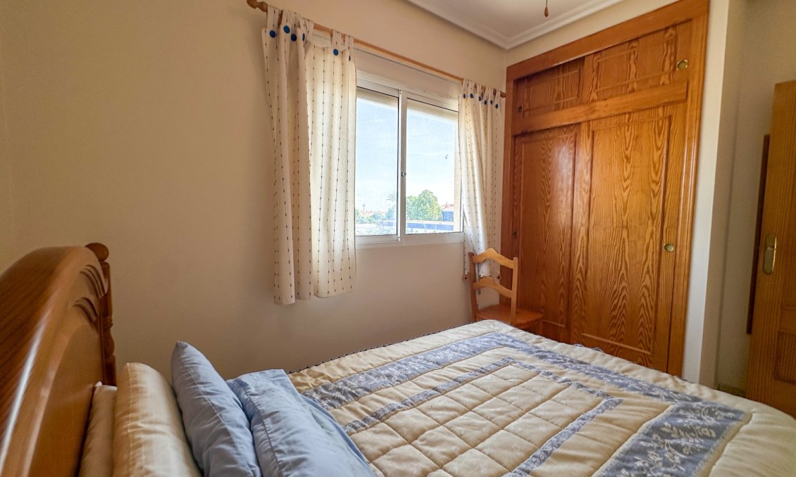 Segunda mano - Adosado -
Orihuela Costa - Costa Blanca