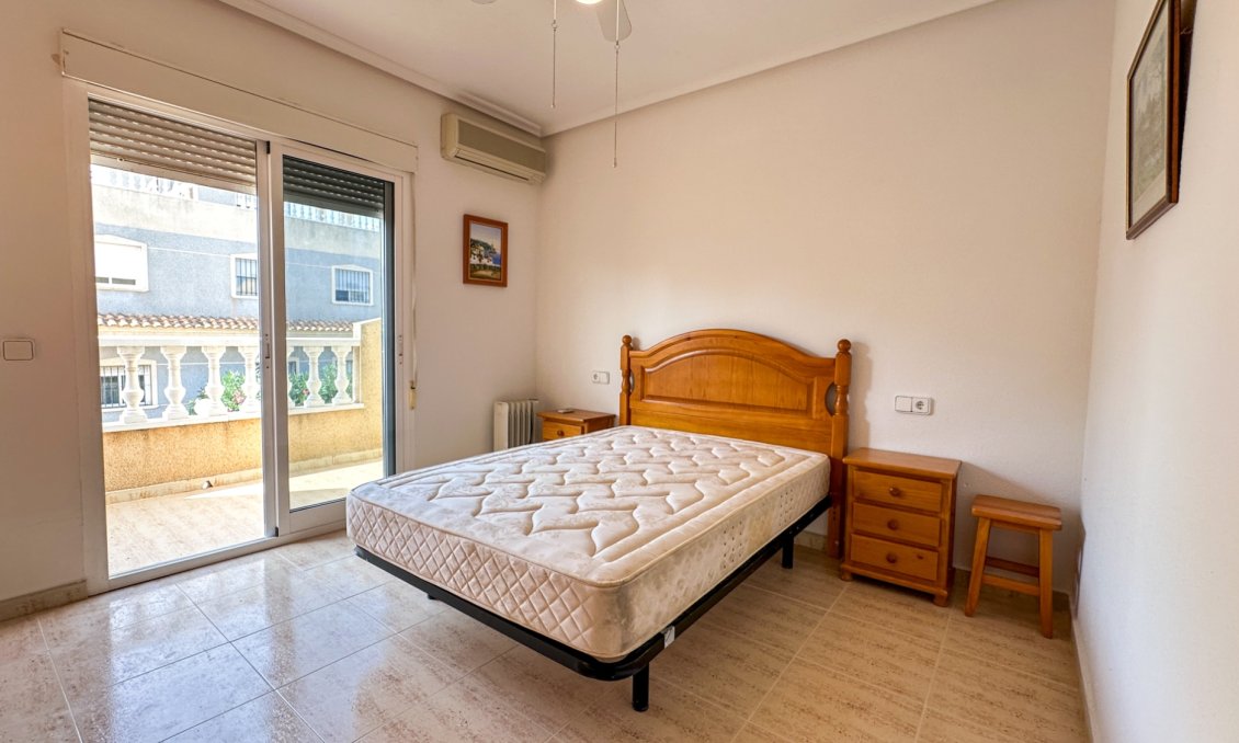 Segunda mano - Adosado -
Orihuela Costa - Costa Blanca