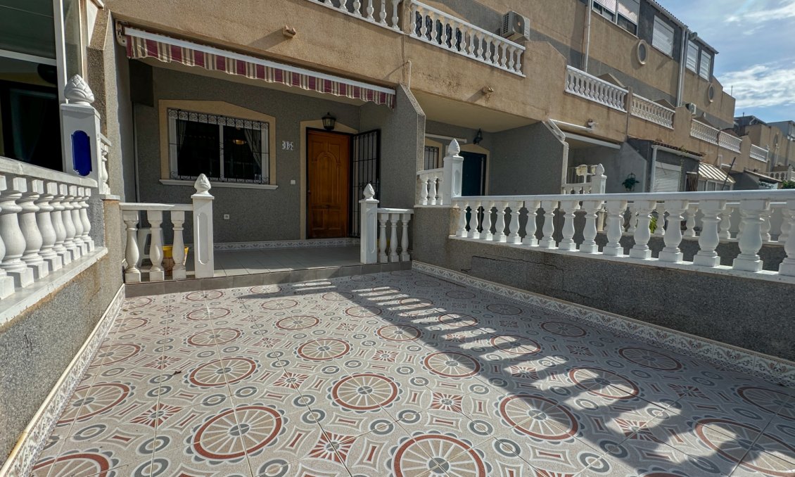 Segunda mano - Adosado -
Orihuela Costa - Costa Blanca