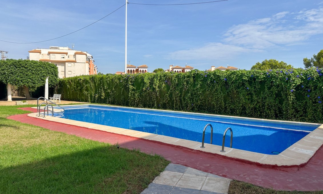 Segunda mano - Adosado -
Orihuela Costa - Costa Blanca