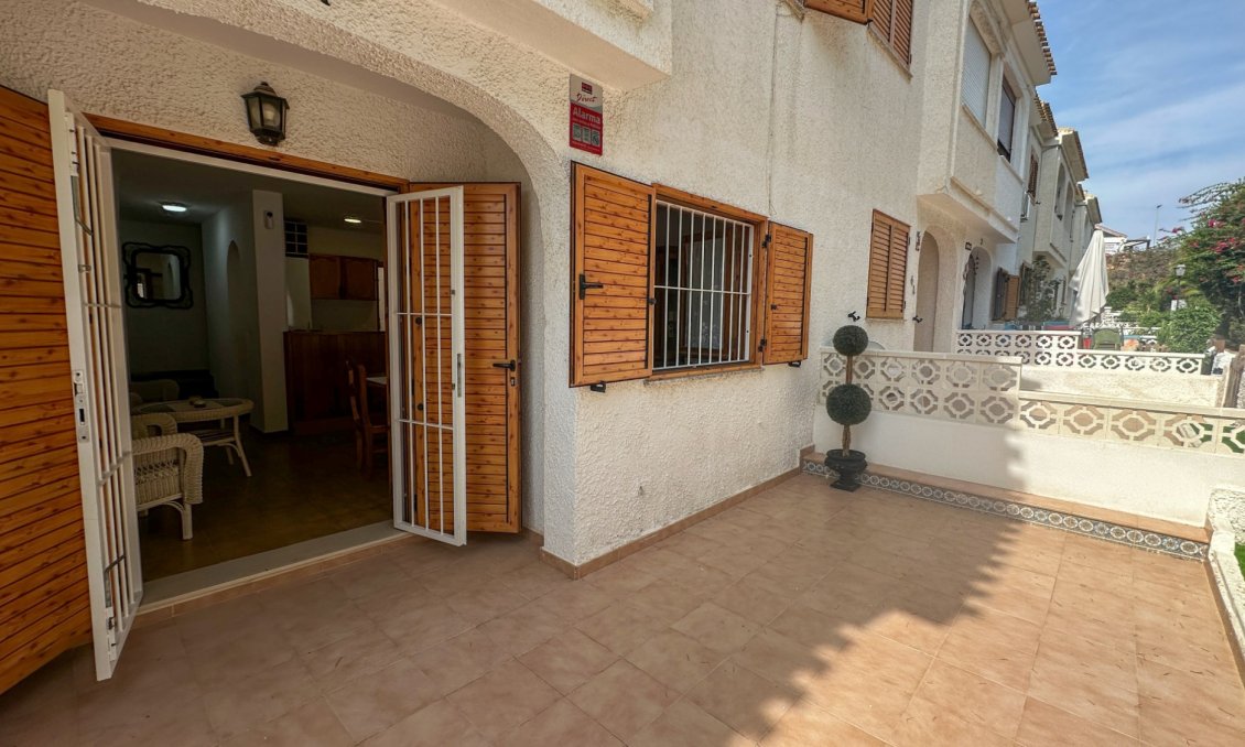Segunda mano - Adosado -
Playa Flamenca - Costa Blanca