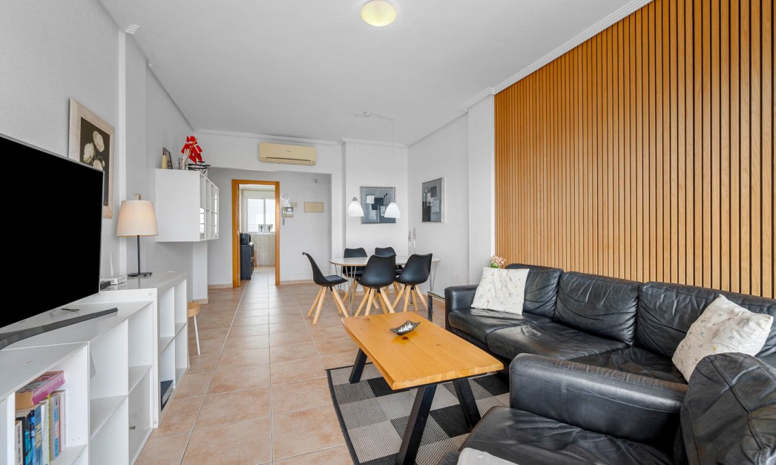 Resale - Apartment -
Torrevieja - Costa Blanca
