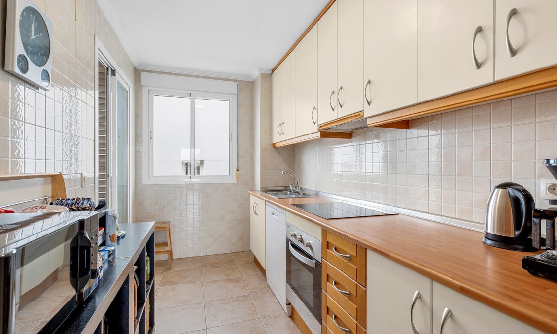 Resale - Apartment -
Torrevieja - Costa Blanca