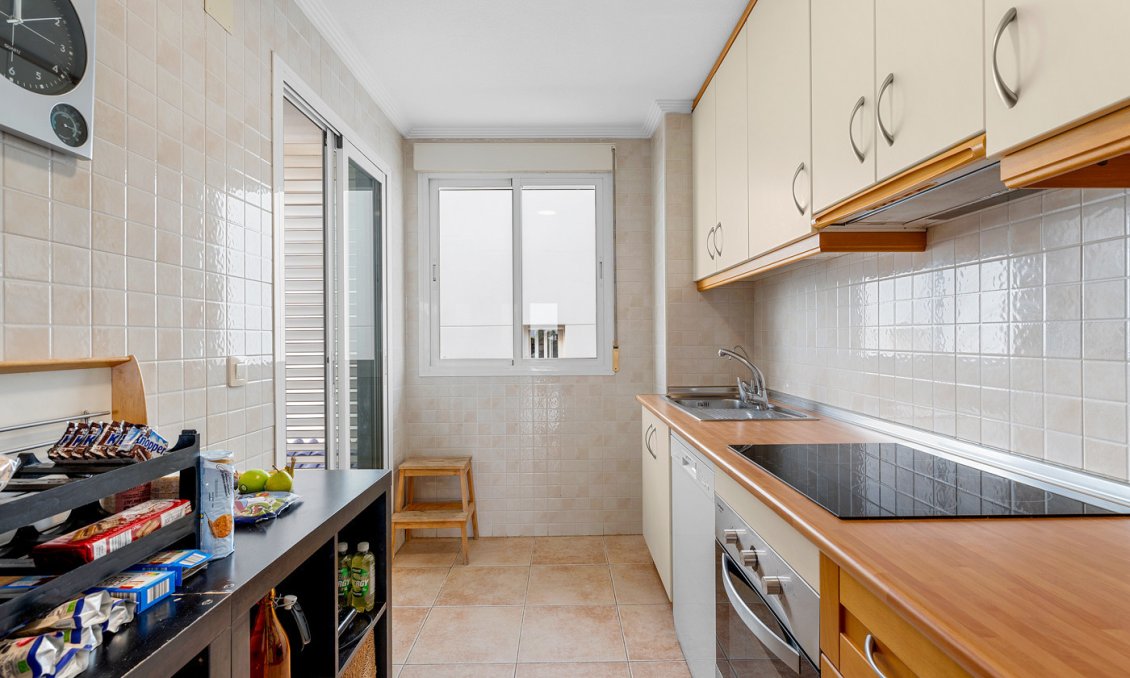 Resale - Apartment -
Torrevieja - Costa Blanca