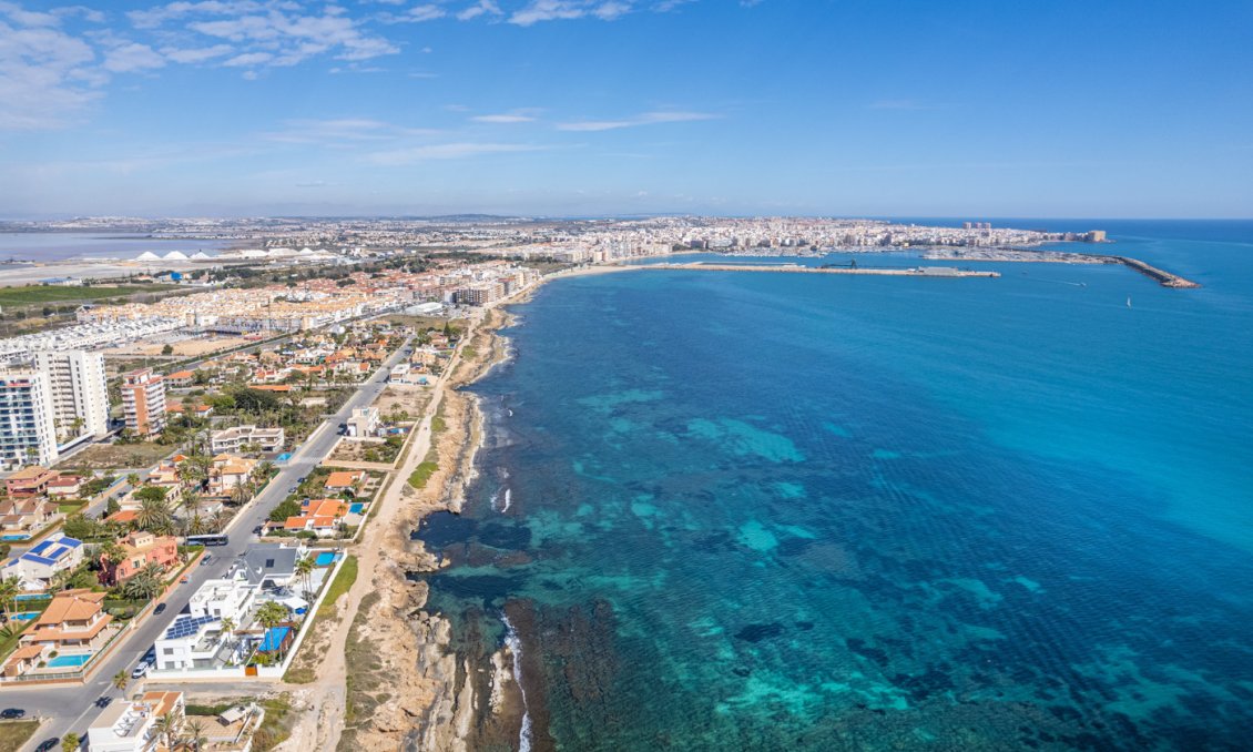 Resale - Apartment -
Torrevieja - Costa Blanca