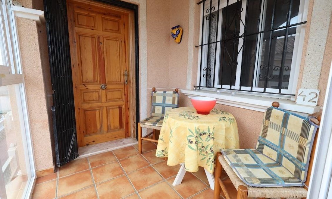Segunda mano - Bungalow -
Orihuela Costa - Costa Blanca