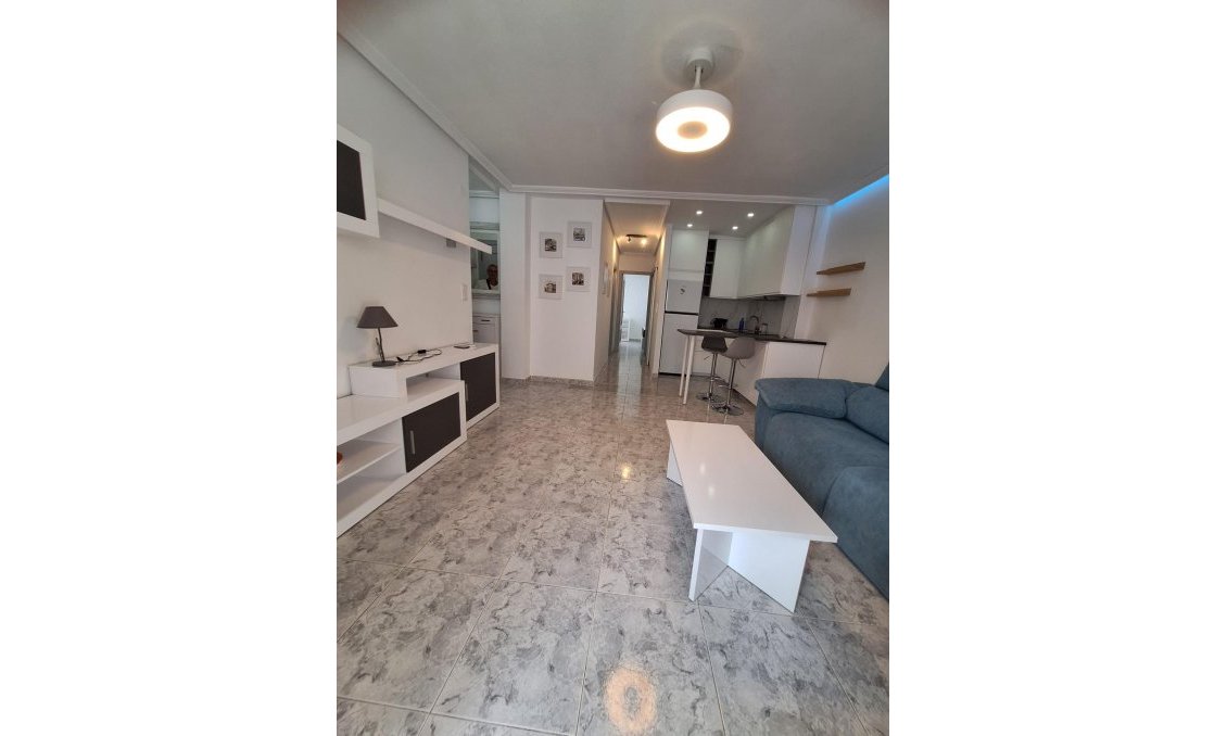 Segunda mano - Apartamento -
Torrevieja - Nueva Torrevieja