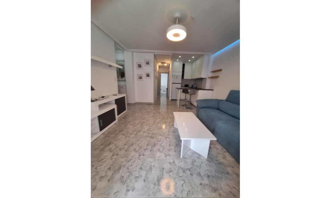 Segunda mano - Apartamento -
Torrevieja - Nueva Torrevieja