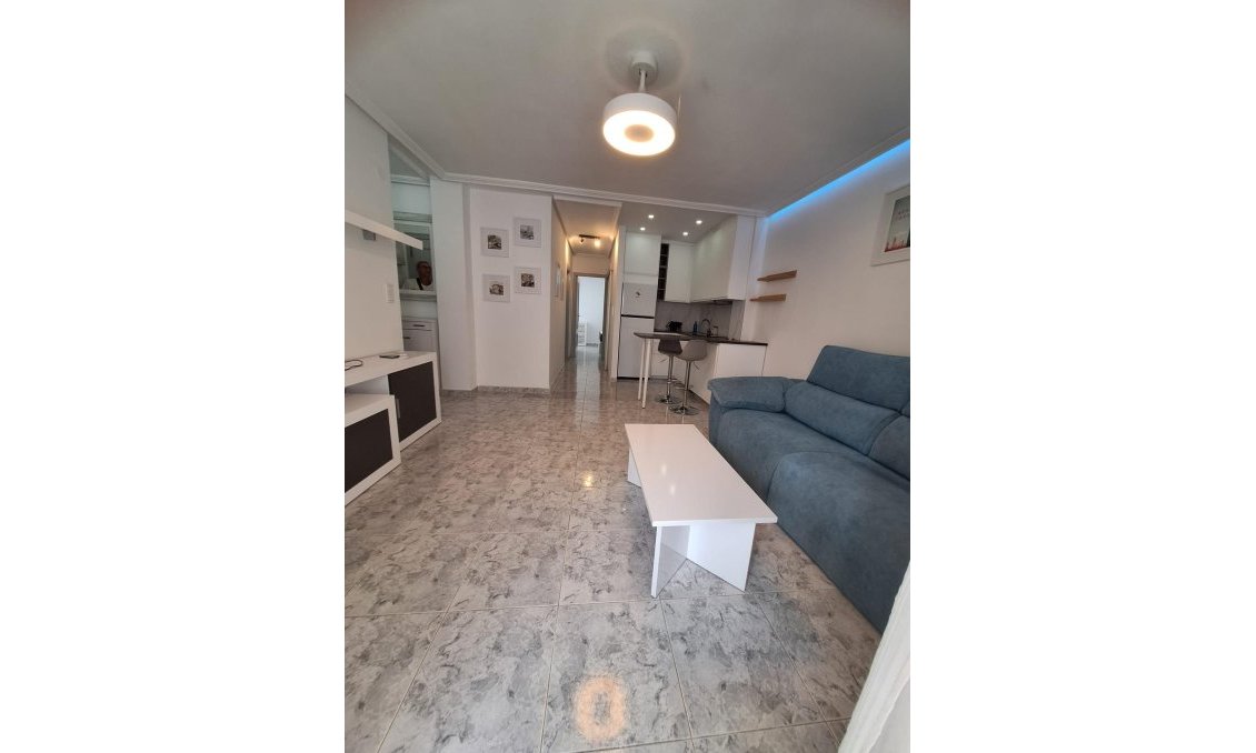 Segunda mano - Apartamento -
Torrevieja - Nueva Torrevieja