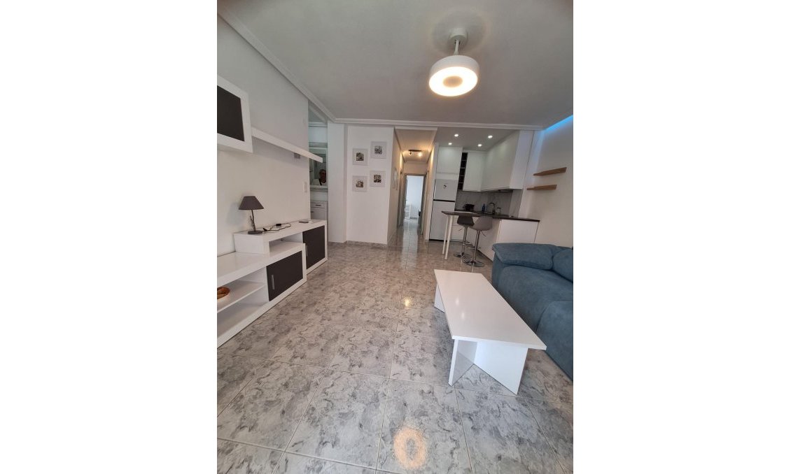 Segunda mano - Apartamento -
Torrevieja - Nueva Torrevieja