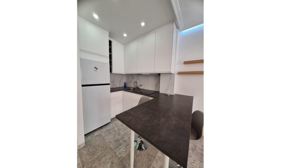 Segunda mano - Apartamento -
Torrevieja - Nueva Torrevieja