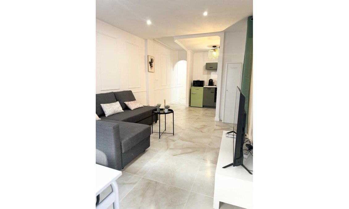 Revente - Appartement -
Torrevieja - Centro