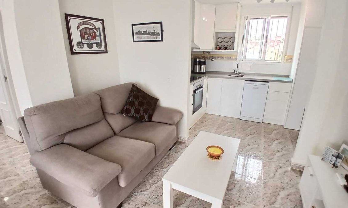 Revânzare - Apartament -
Villamartin - Costa Blanca