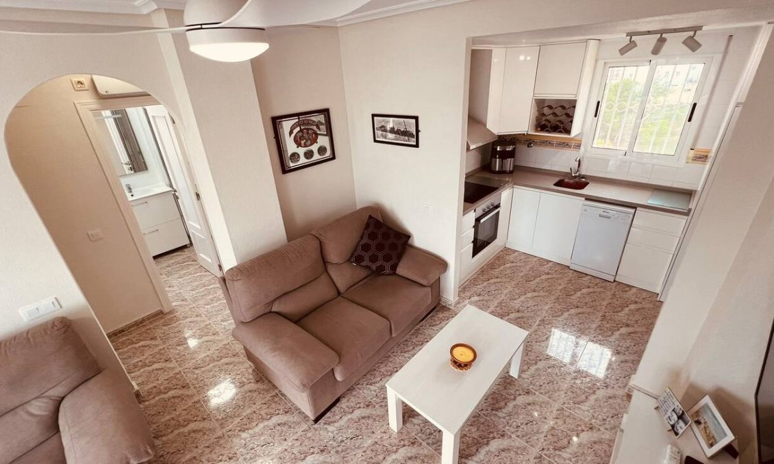 Revânzare - Apartament -
Villamartin - Costa Blanca
