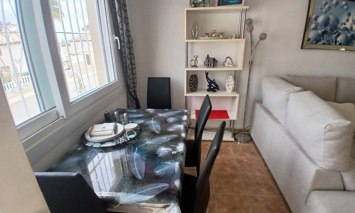 Revânzare - Vilă -
Villamartin - Costa Blanca