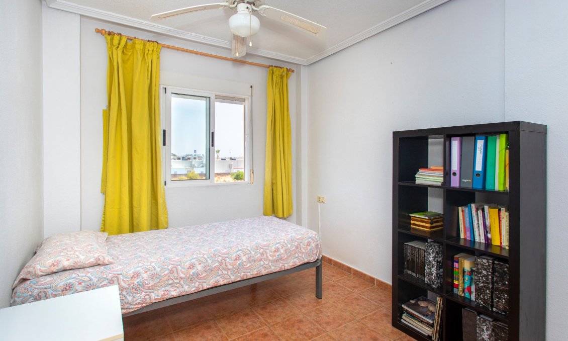 Revânzare - Apartament -
Orihuela Costa - Costa Blanca