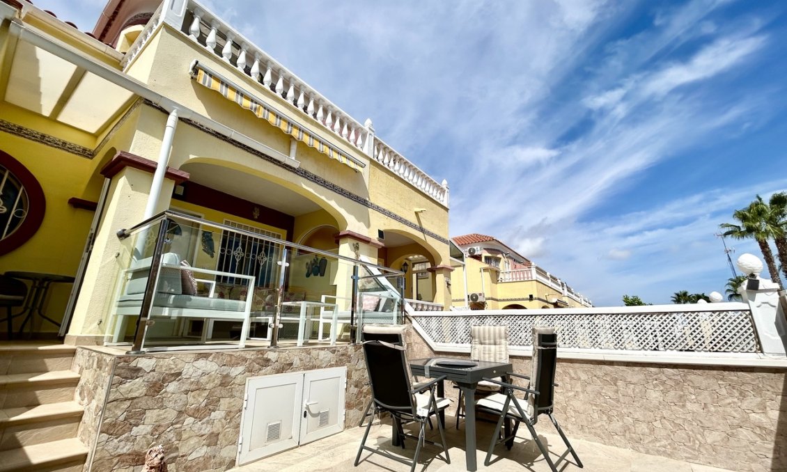 Revente - Maison de ville -
Cabo Roig - Costa Blanca