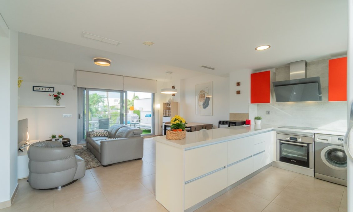 Revente - Bungalow -
Vistabella Golf Entre Naranjos - Inland