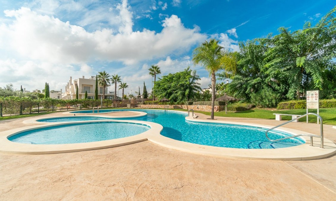 Revente - Bungalow -
Vistabella Golf Entre Naranjos - Inland