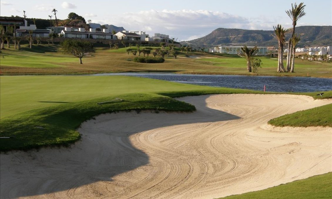 Neue Gebäude - Villa -
Sucina - Peraleja Golf