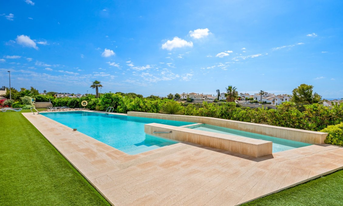 Wiederverkauf - Wohnung -
Villamartin - Costa Blanca
