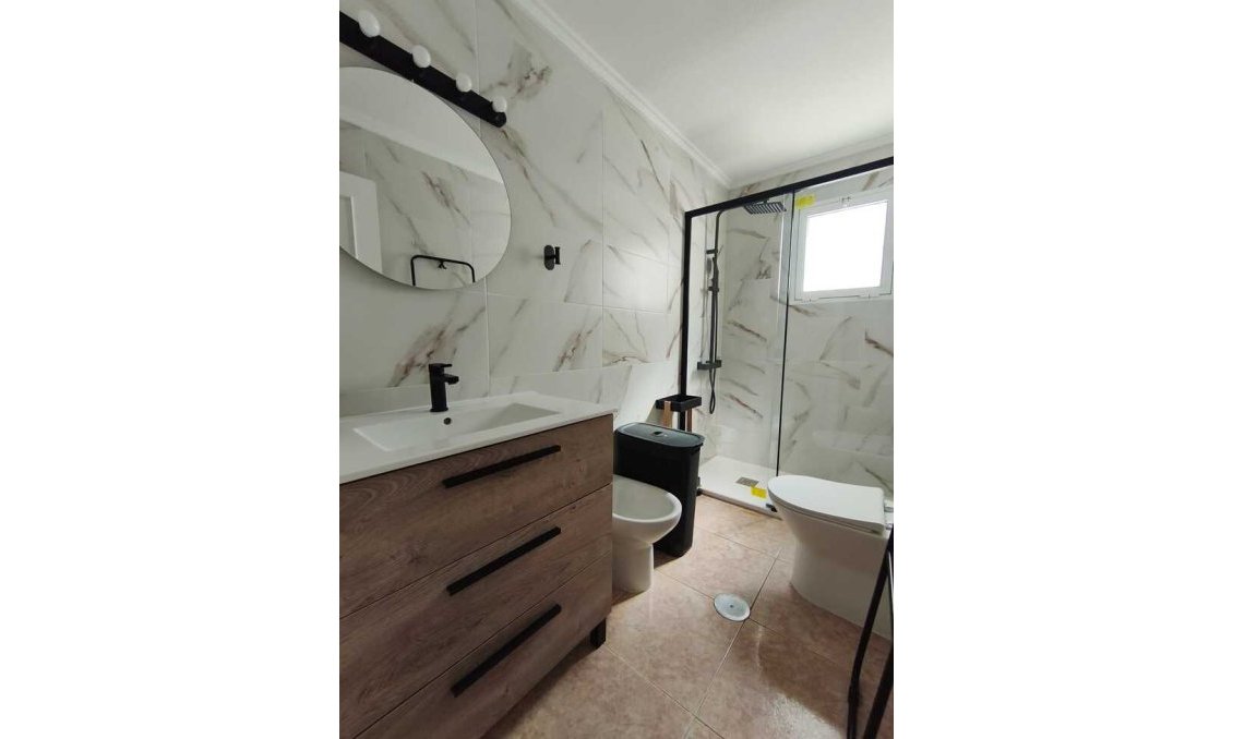 Wiederverkauf - Penthouse -
Torrevieja - PARQUE DE LAS NACIONES