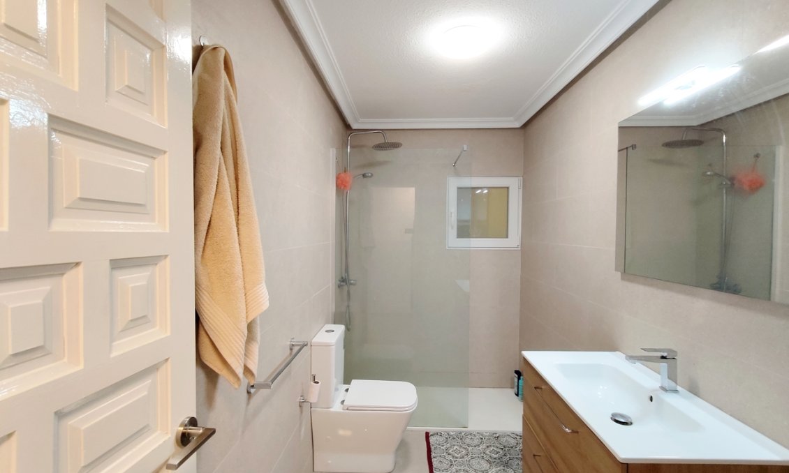 Revânzare - Apartament -
La Mata - Costa Blanca