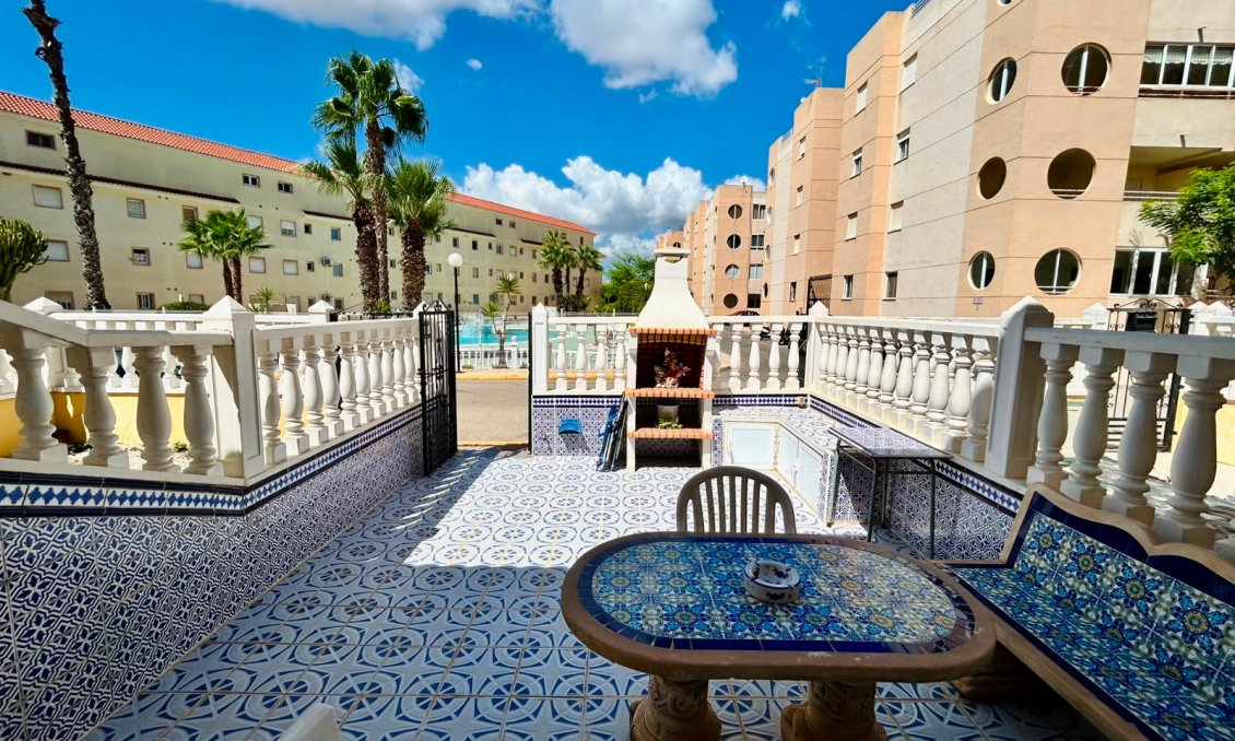 Segunda mano - Adosado -
Torrevieja - Costa Blanca