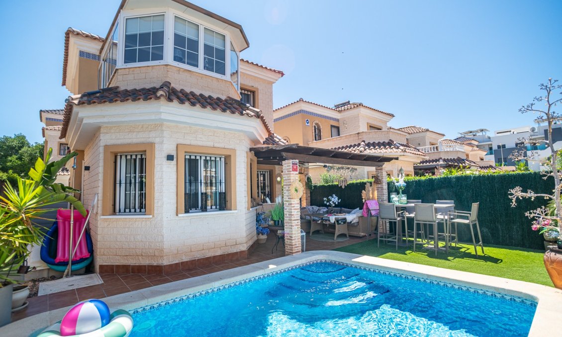 Wiederverkauf - Villa -
Guardamar del Segura - Costa Blanca