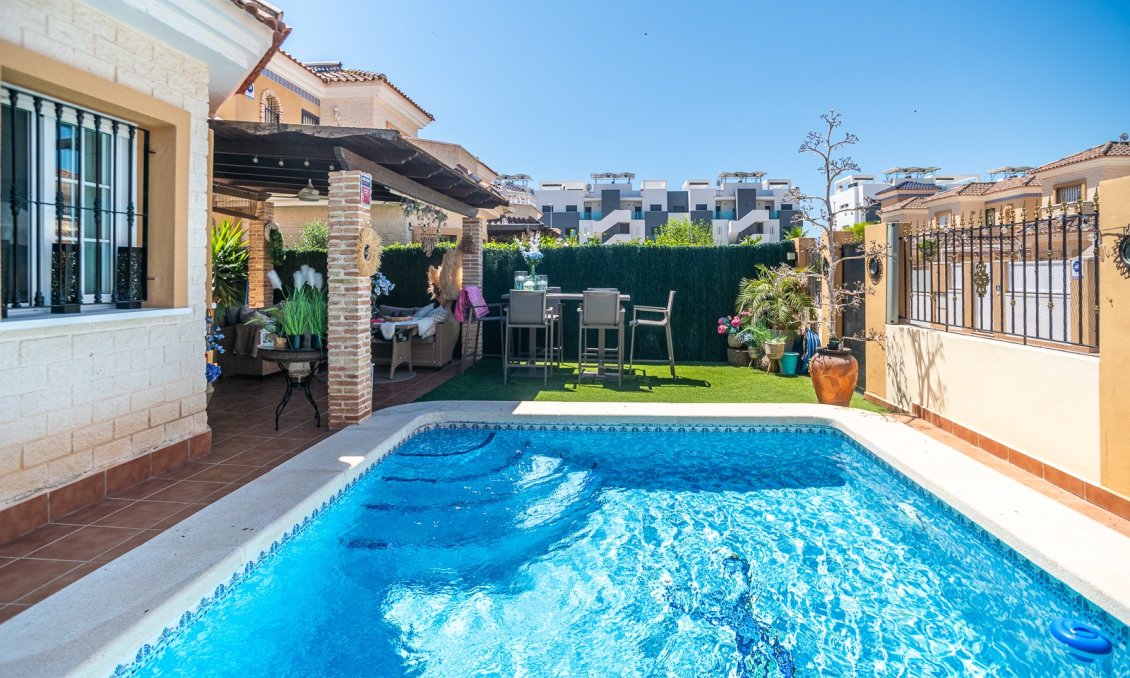 Wiederverkauf - Villa -
Guardamar del Segura - Costa Blanca