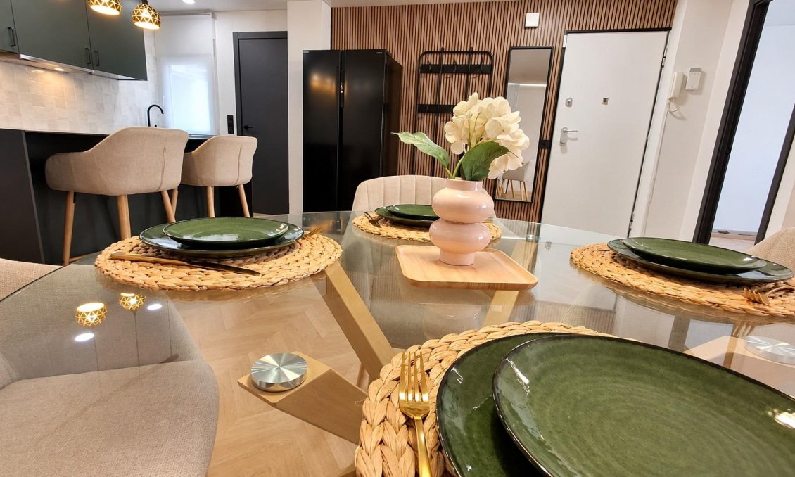 Revânzare - Apartament -
Torrevieja - Playa del Cura
