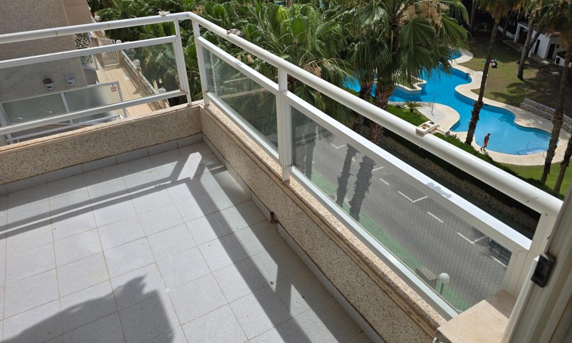 Wiederverkauf - Wohnung -
Orihuela Costa - Altos De Campoamor