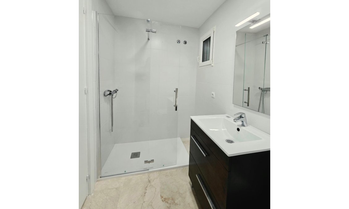 Wiederverkauf - Wohnung -
Orihuela Costa - Altos De Campoamor