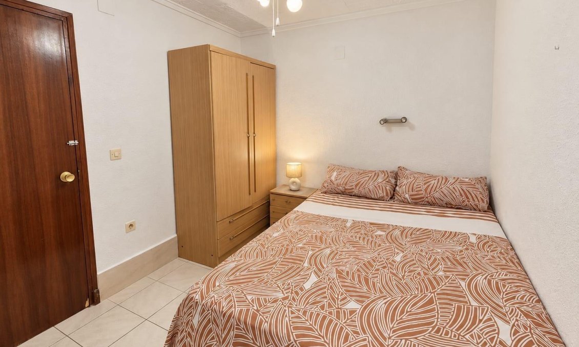 Revânzare - Bungalou -
Torrevieja - Torretas