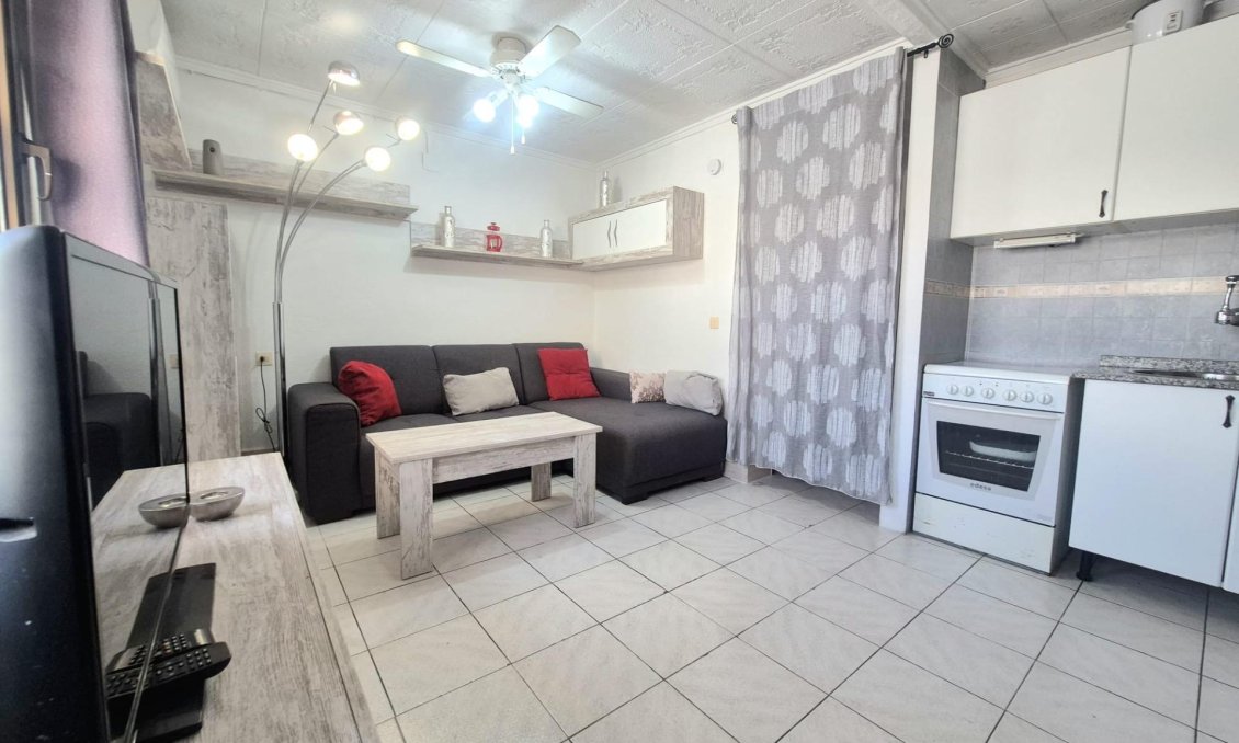 Revânzare - Bungalou -
Torrevieja - Torretas