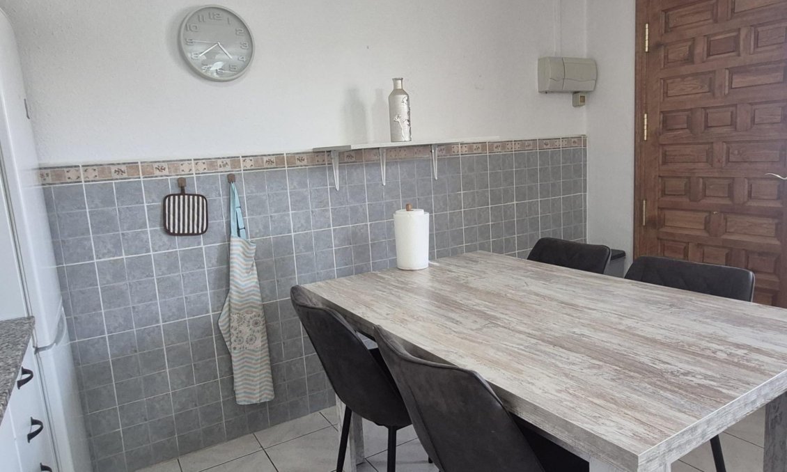 Revânzare - Bungalou -
Torrevieja - Torretas