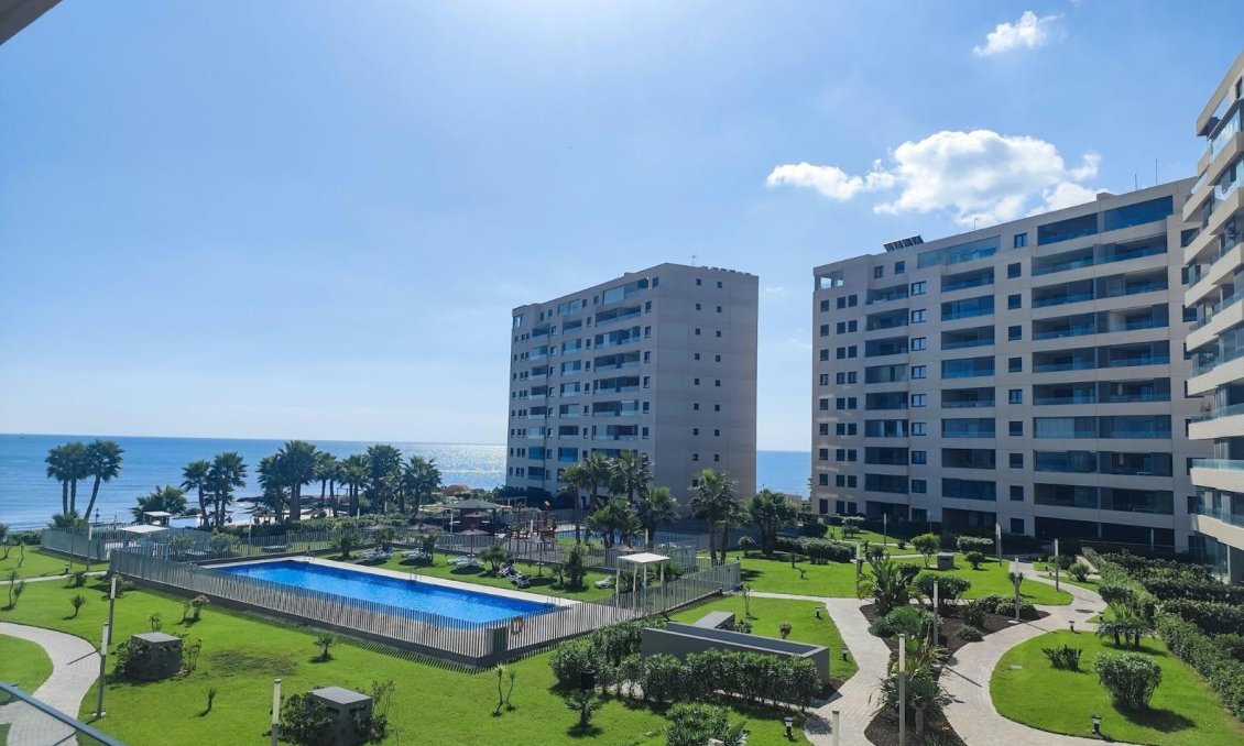Wiederverkauf - Wohnung -
Orihuela Costa - Punta Prima