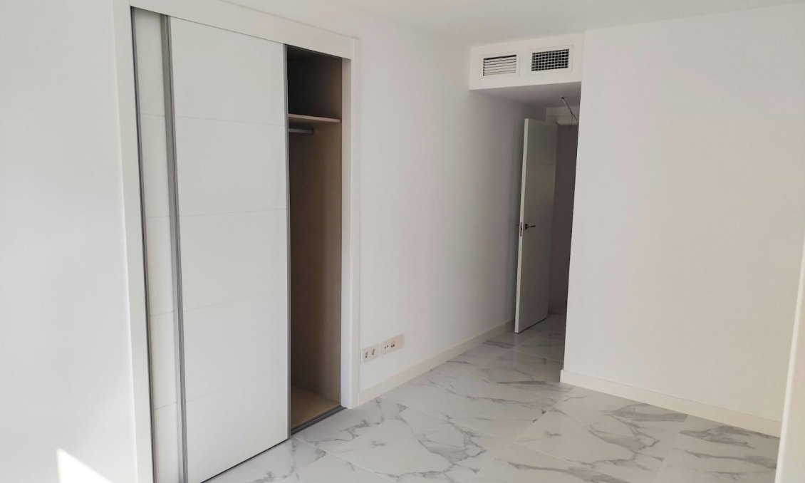Wiederverkauf - Wohnung -
Orihuela Costa - Punta Prima
