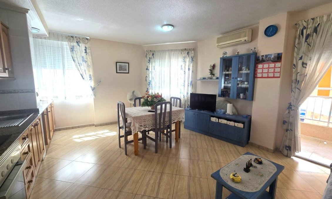 Wiederverkauf - Wohnung -
Torrevieja - Playa del Cura