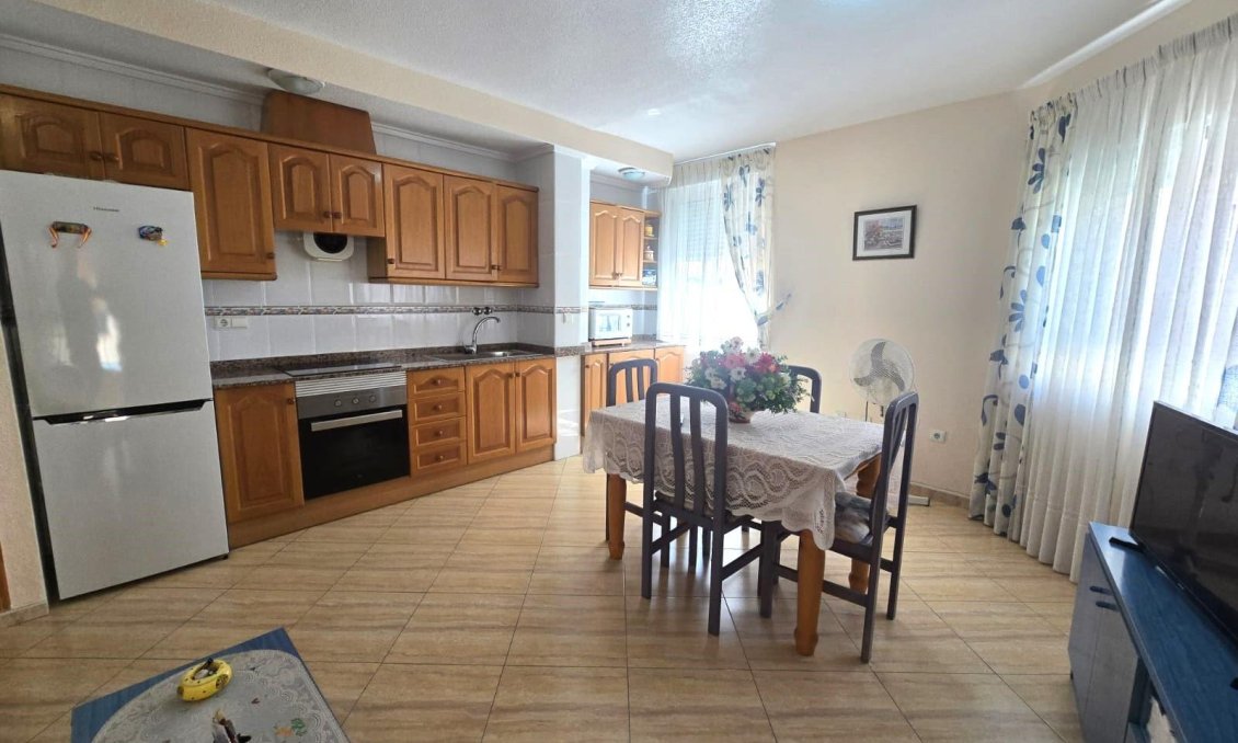 Wiederverkauf - Wohnung -
Torrevieja - Playa del Cura