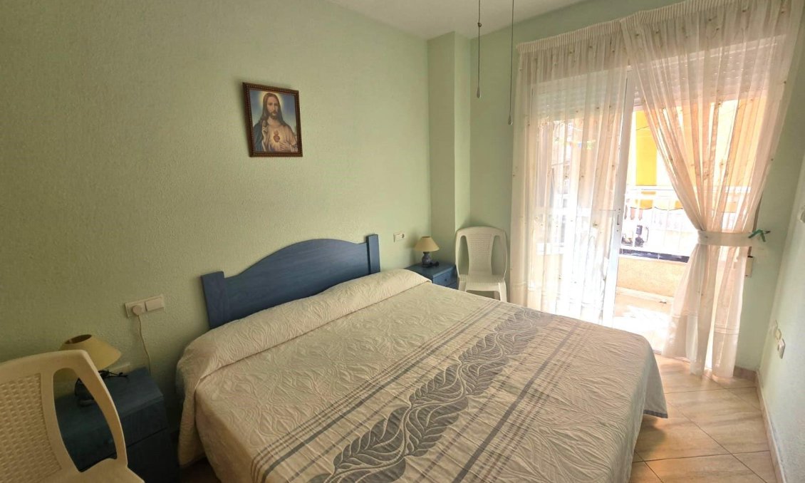 Wiederverkauf - Wohnung -
Torrevieja - Playa del Cura