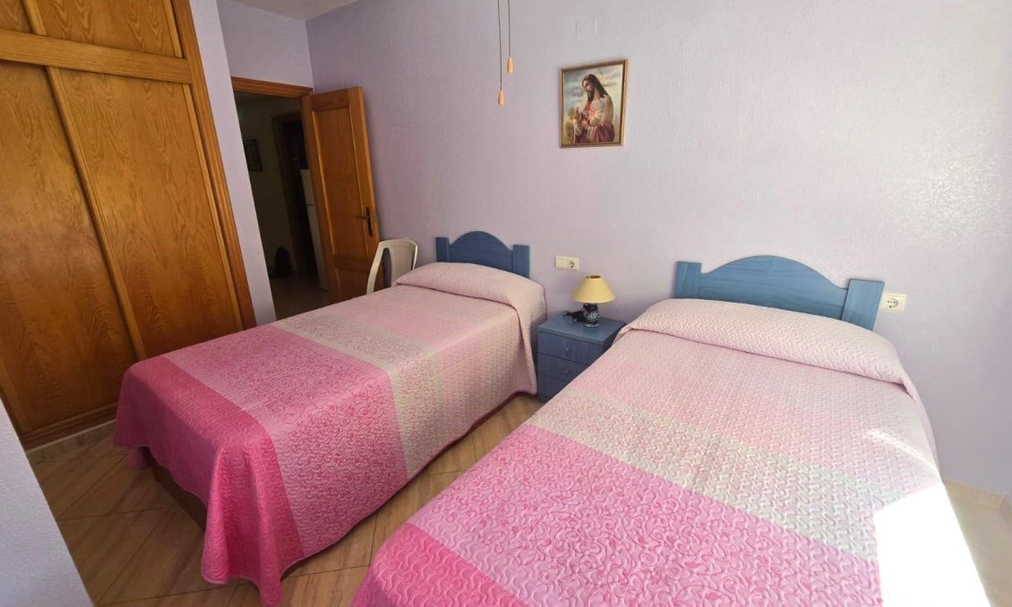 Wiederverkauf - Wohnung -
Torrevieja - Playa del Cura