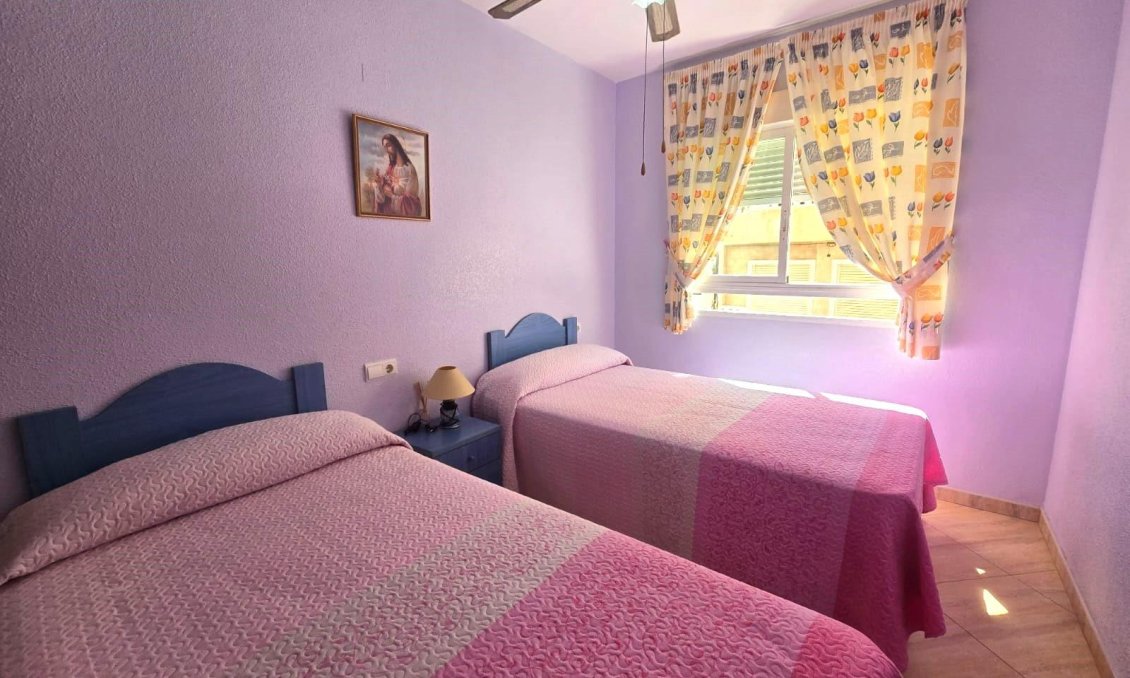 Wiederverkauf - Wohnung -
Torrevieja - Playa del Cura